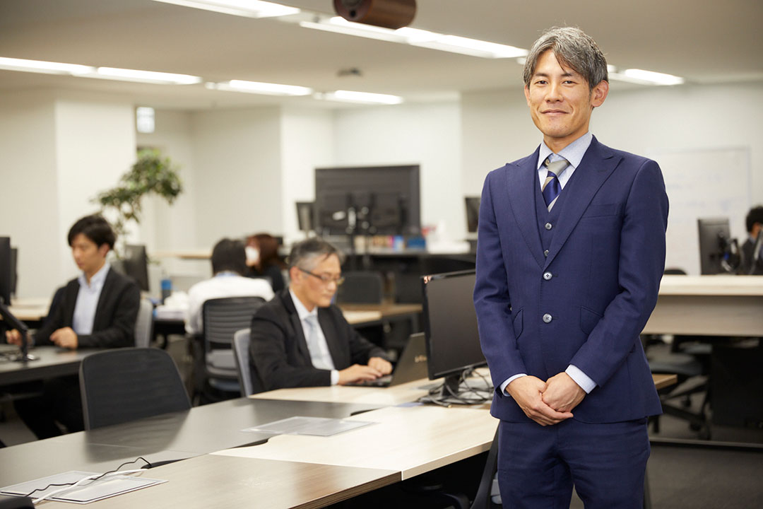 株式会社MCEAホールディングス　代表取締役社長 齋藤 武育